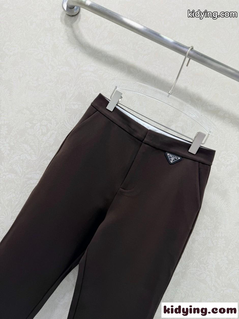シンプル 上品 テーパードパンツ プラダ パンツ 偽物 レディース ダークブラウン-2