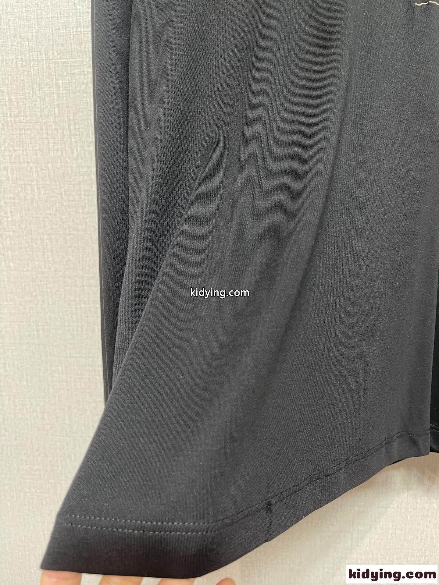 4色あり シンプル セイルボート 長袖Tシャツ バーバリー Tシャツ コピー クルーネック-2