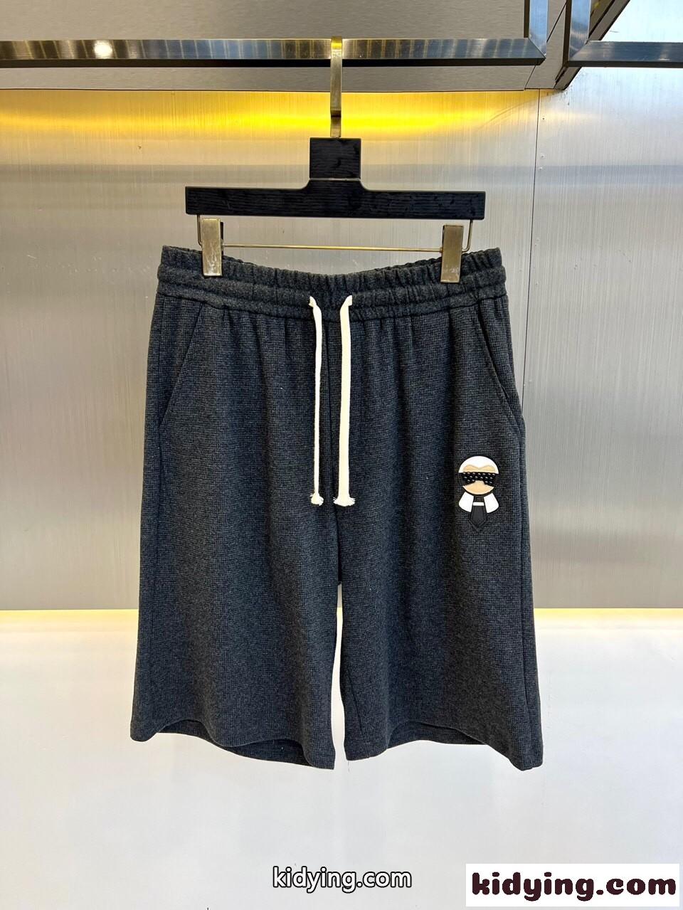 カジュアル ロゴパッチ ショートパンツ フェンディ パンツ コピー ダークグレー-0