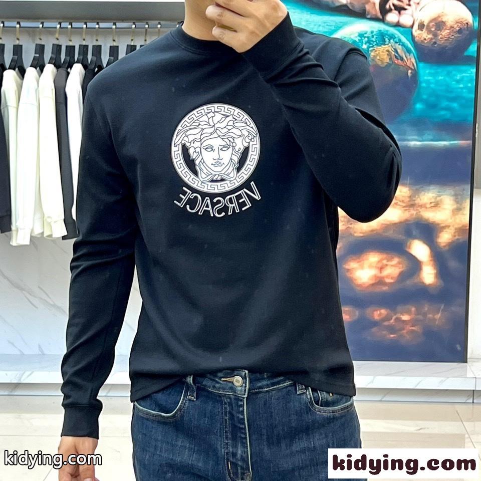シンプル ロゴ入り クルーネック スウェットシャツ ヴェルサーチェ Tシャツ コピー ブラック-2
