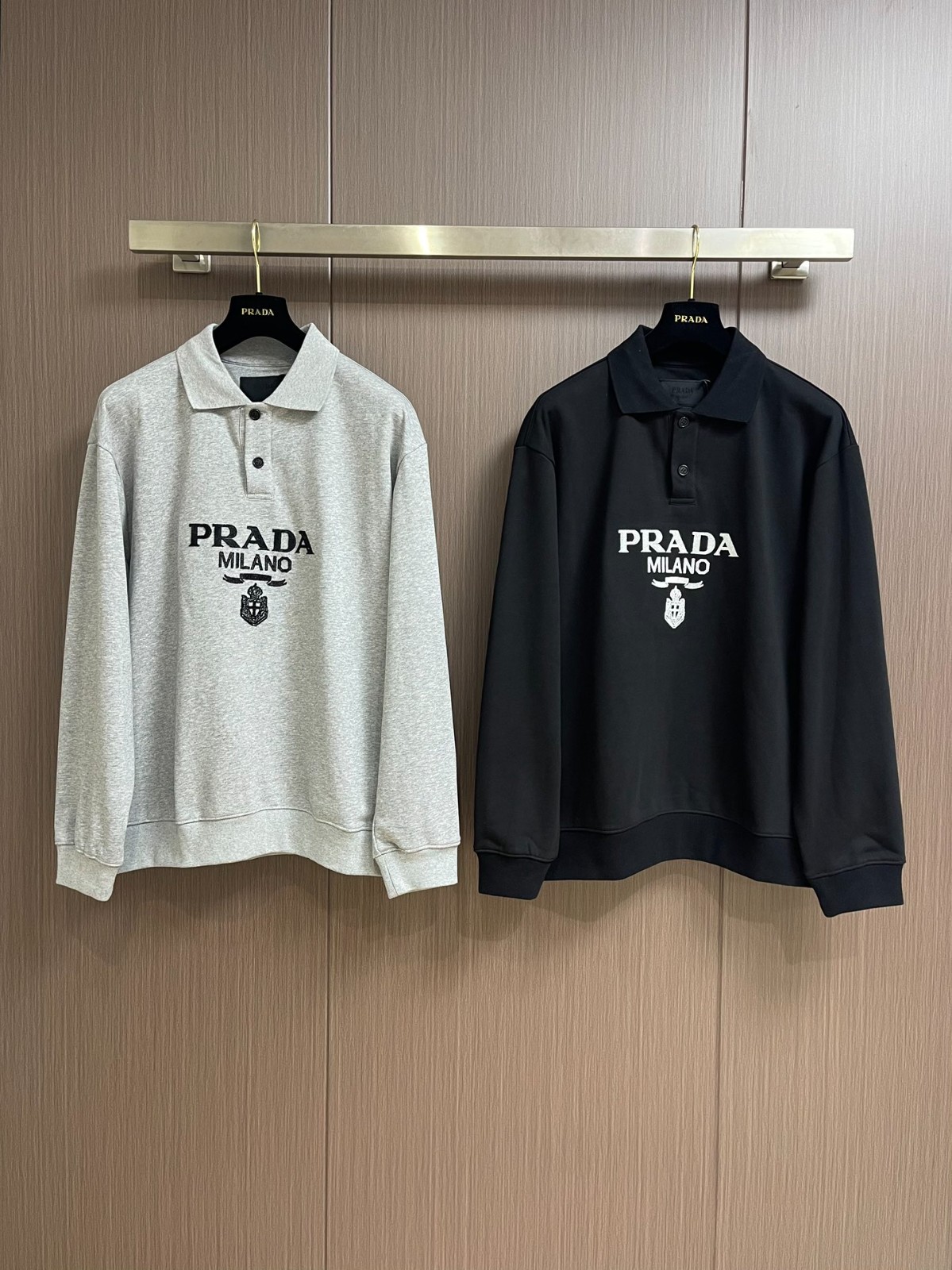 カジュアル ロゴ入り コットン ポロシャツ プラダ Tシャツ コピー 上品-1
