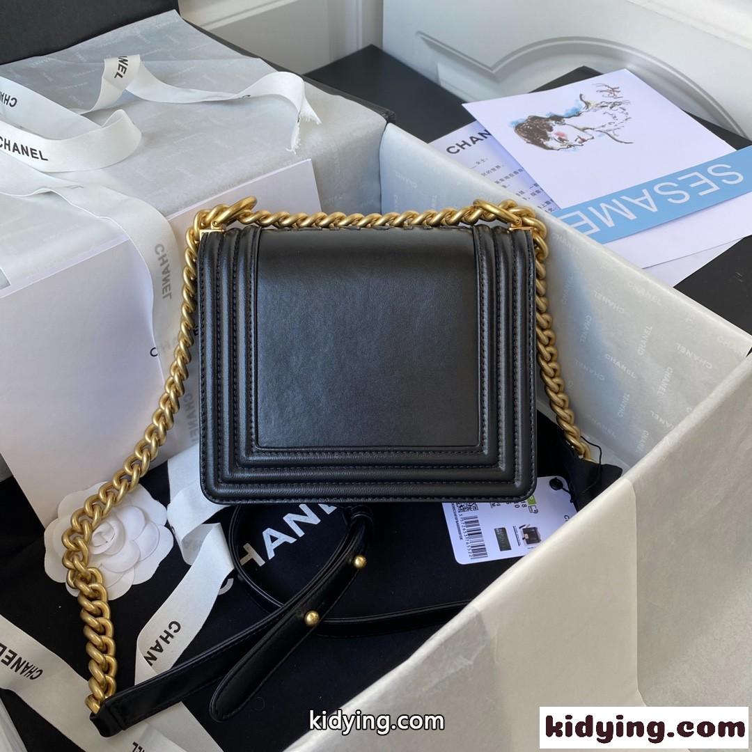 上品 レトロ オシャレ 定番 チェーン ショルダーバッグ レディース シャネル バッグ 人気 コピー ホワイト ブラック-0