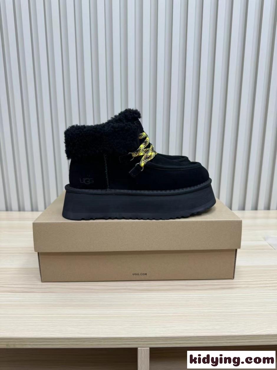 UGG アグ スーパーコピー プラットフォーム スエード レースアップブーツ ブラック-1