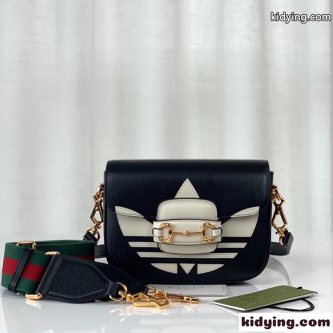 adidas x Gucci カジュアル ショルダーバッグ グッチ バッグ 人気 コピー 斜め掛け プリント ブラック-0