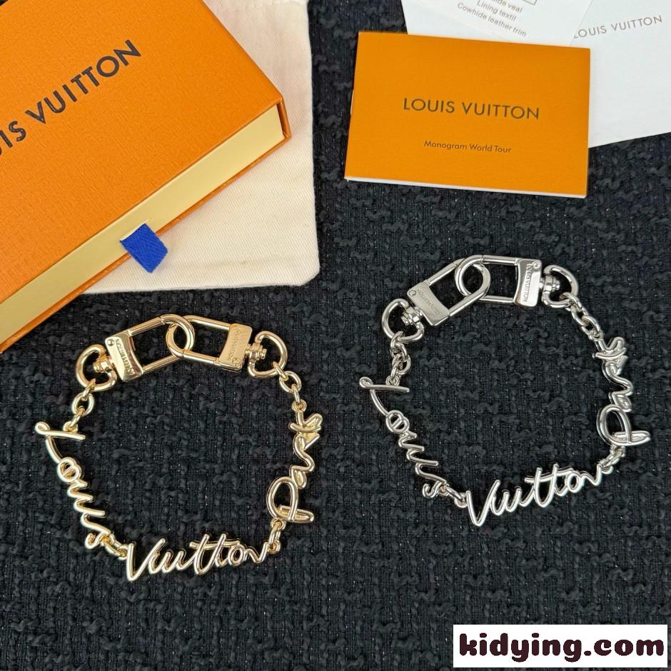 バッグチャーム・LV スクリプト チェーン ルイ・ヴィトン キーホルダー 偽物-0