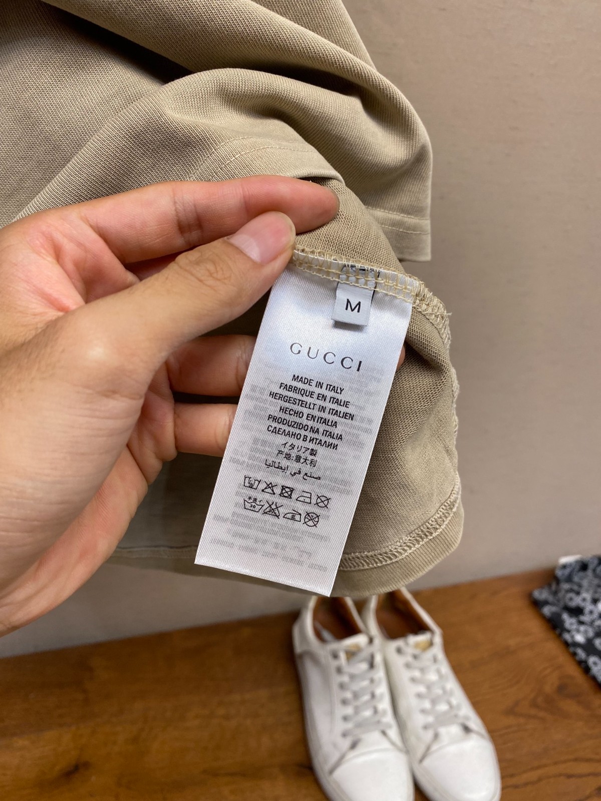 カジュアル 合わせやすい クルーネック 半袖Tシャツ グッチ Tシャツ 偽物 トップス-3