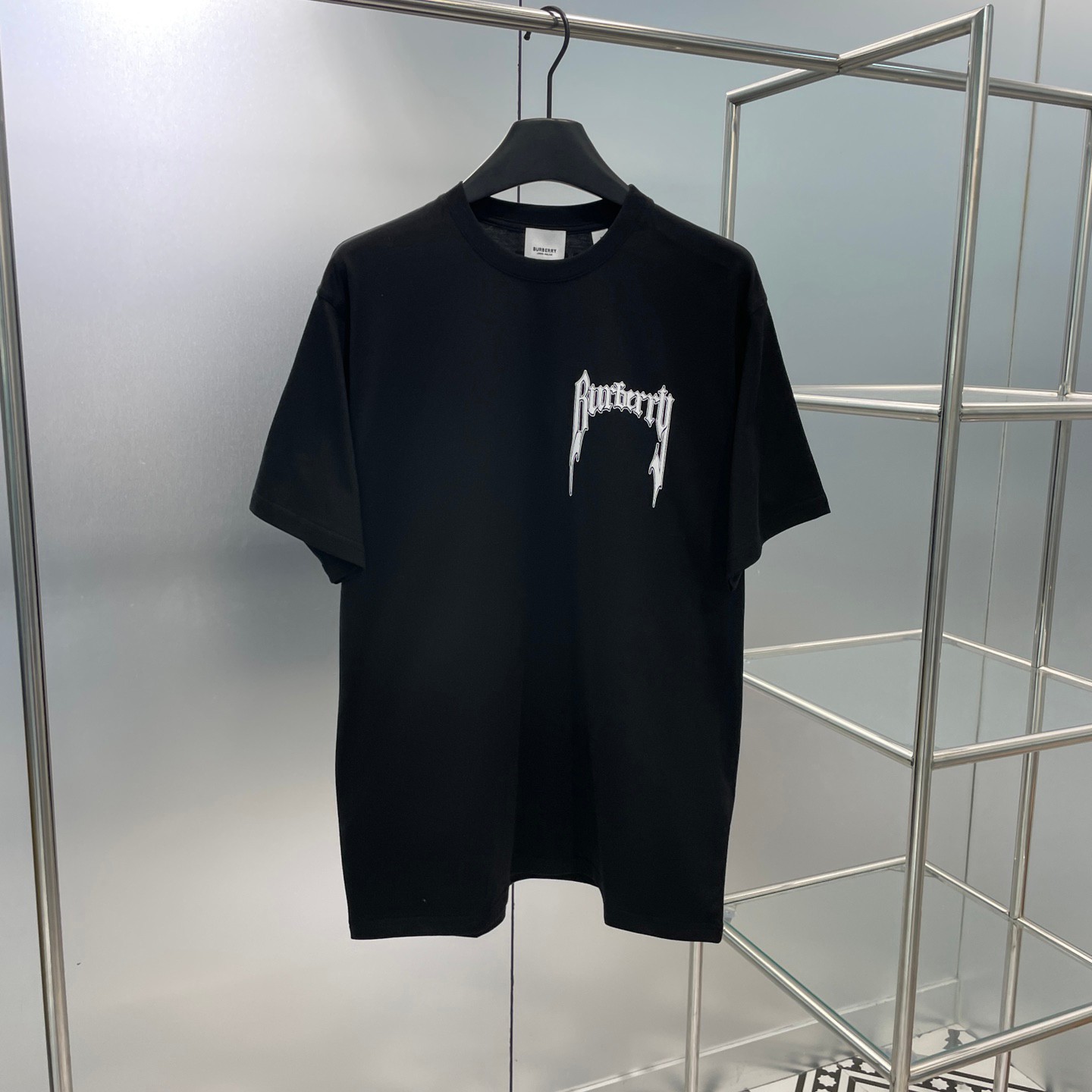 ベーシック ロゴプリント コットンTシャツ バーバリー Tシャツ コピー ブラック-1