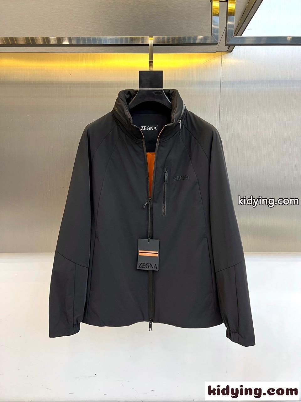 フード収納可能 2WAY ブルゾン エルメネジルド・ゼニア ジャケット 偽物 ブラック-1