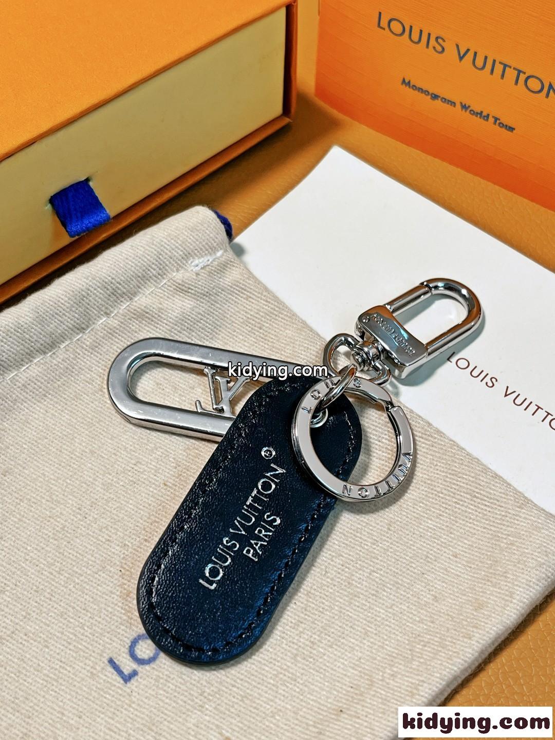 キーホルダー・LV シグネチャー チェーン ルイヴィトン キーホルダー コピー-1