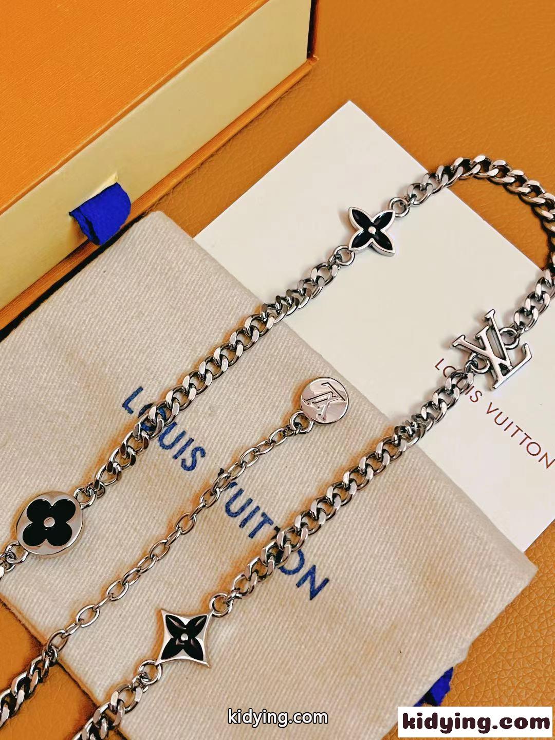 ネックレス LV スパイク チャーム ルイヴィトン ネックレス コピー メンズ-3