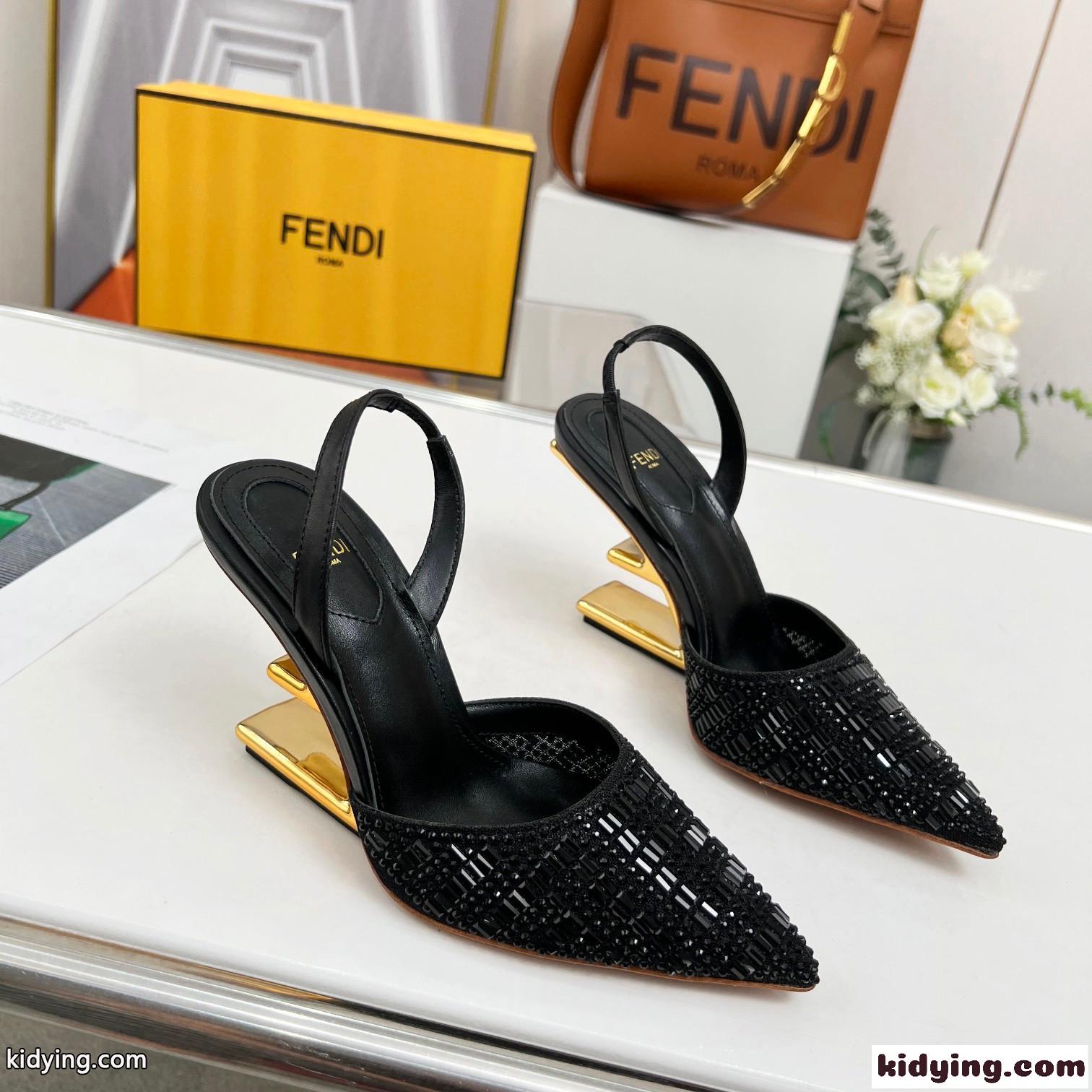 フェンディ ファースト パンプス コピー 女性らしい 上品 ラインストーン レディース-1