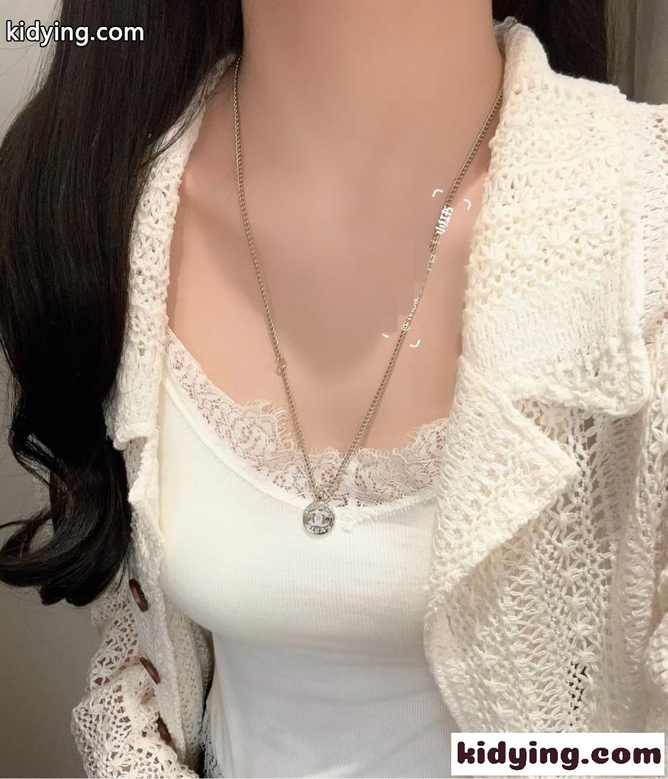 洗練された コインモチーフ CCロゴ ロングネックレス シャネル ネックレス 偽物-4