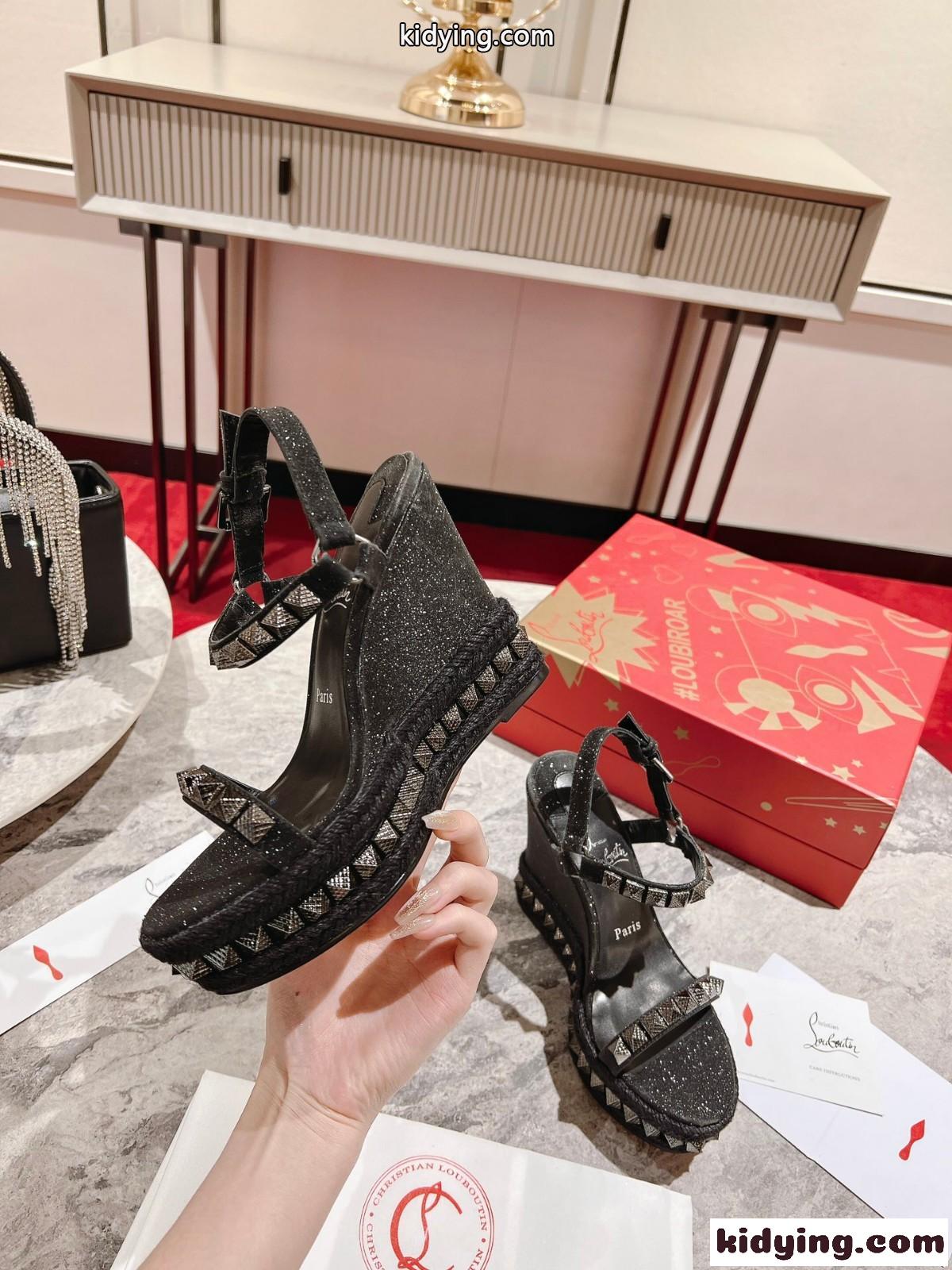 歩きやすい 12CM ウェッジソール クリスチャン・ルブタン サンダル コピー レディース ブラック-1