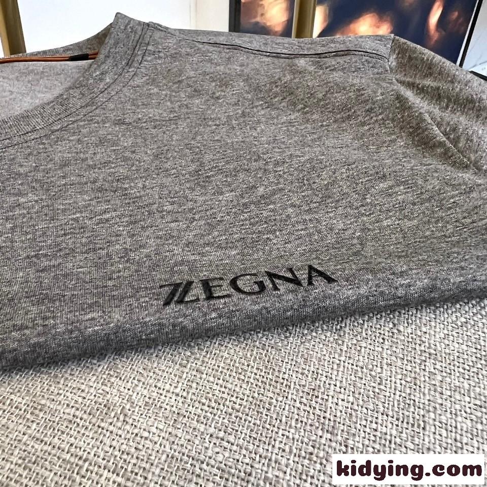 シンプル ロゴ入り クルーネック エルメネジルド・ゼニア 半袖Tシャツ コピー グレー-2