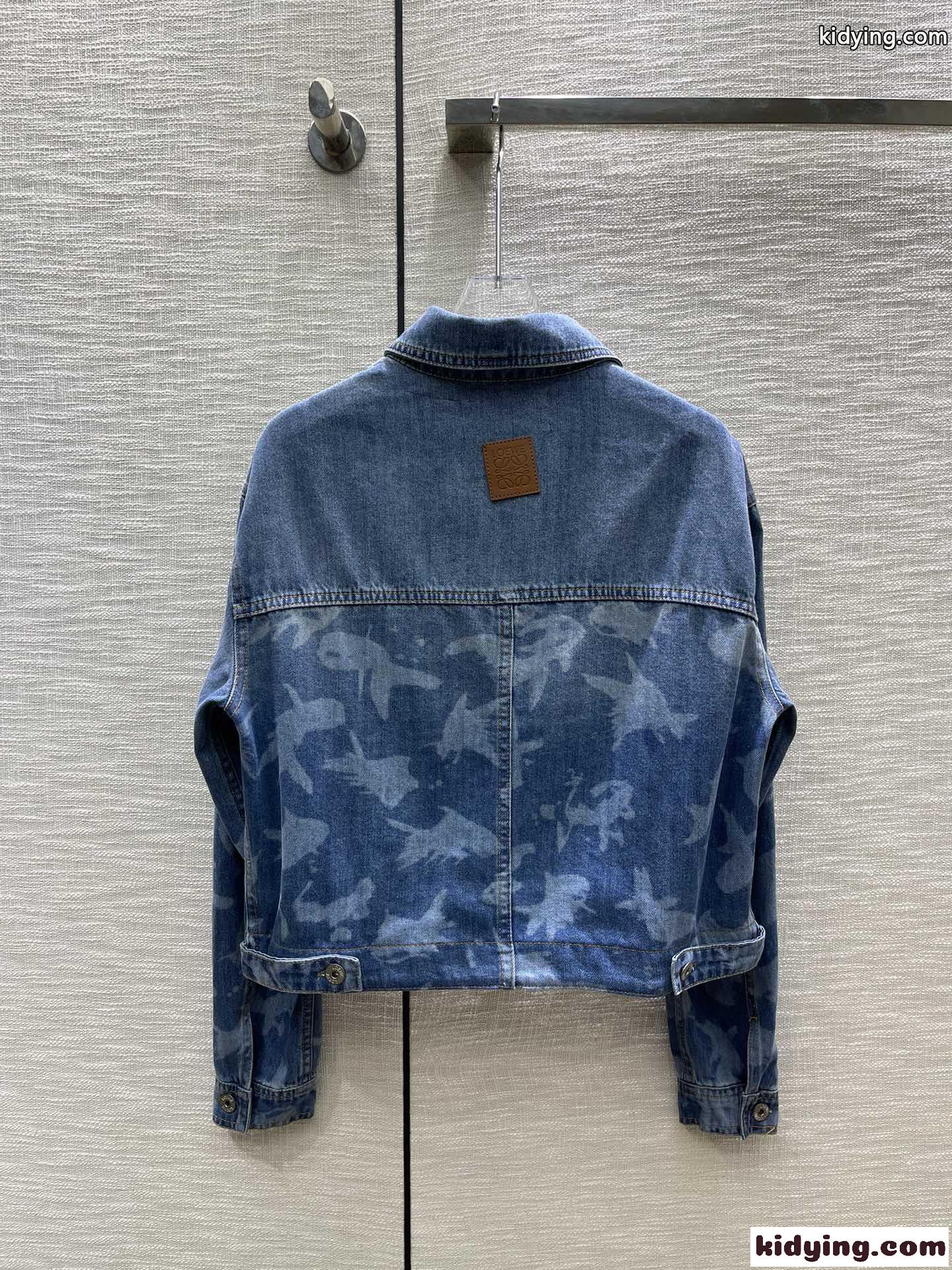 フィッシュ クロップド デニムジャケット ロエベ ジャケット コピー レディース-4