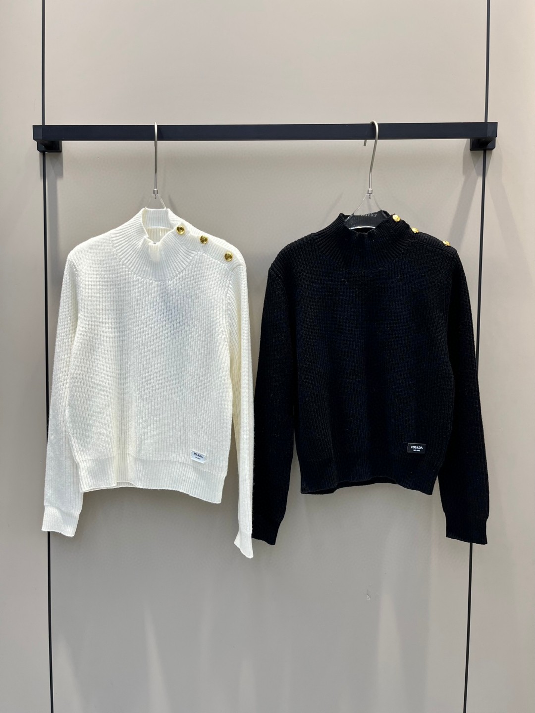 シンプル 秋冬 合わせやすい プラダ セーター コピー ハイネック トップス-1