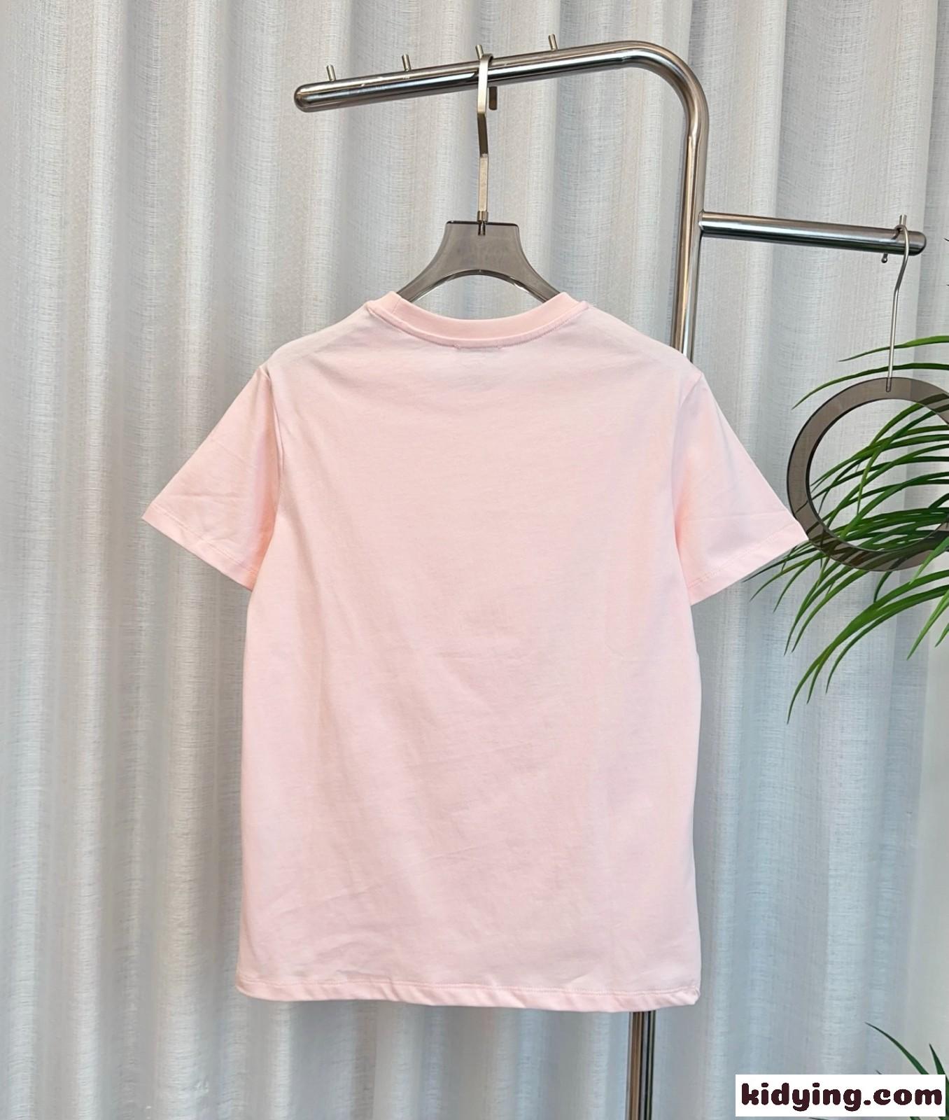 シンプル ロゴ入り 半袖Tシャツ クロエ Tシャツ スーパーコピー クルーネック ピンク-1