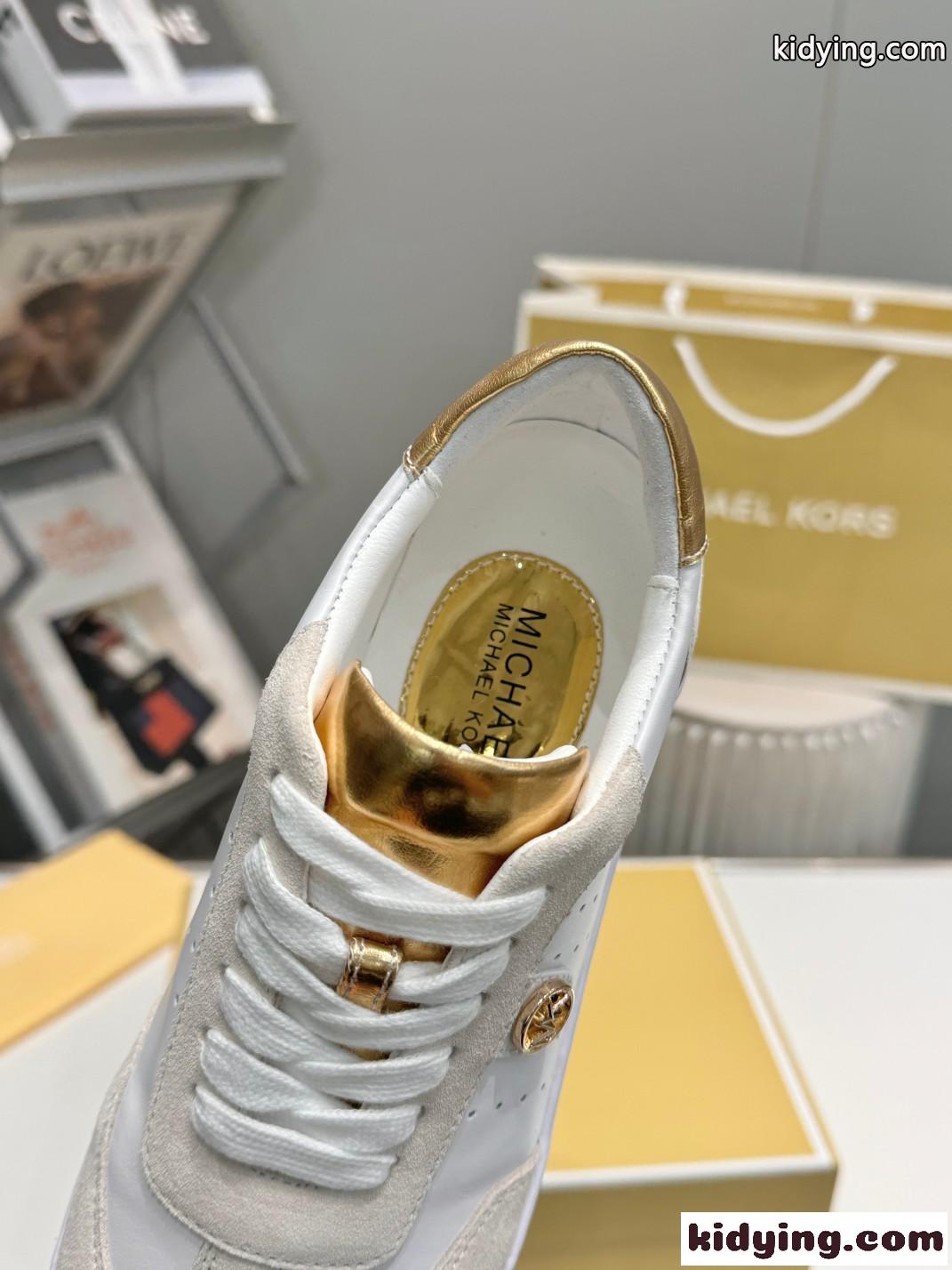カジュアル 洗練された マイケルコース スニーカー スーパーコピー ホワイト×ベージュ-4