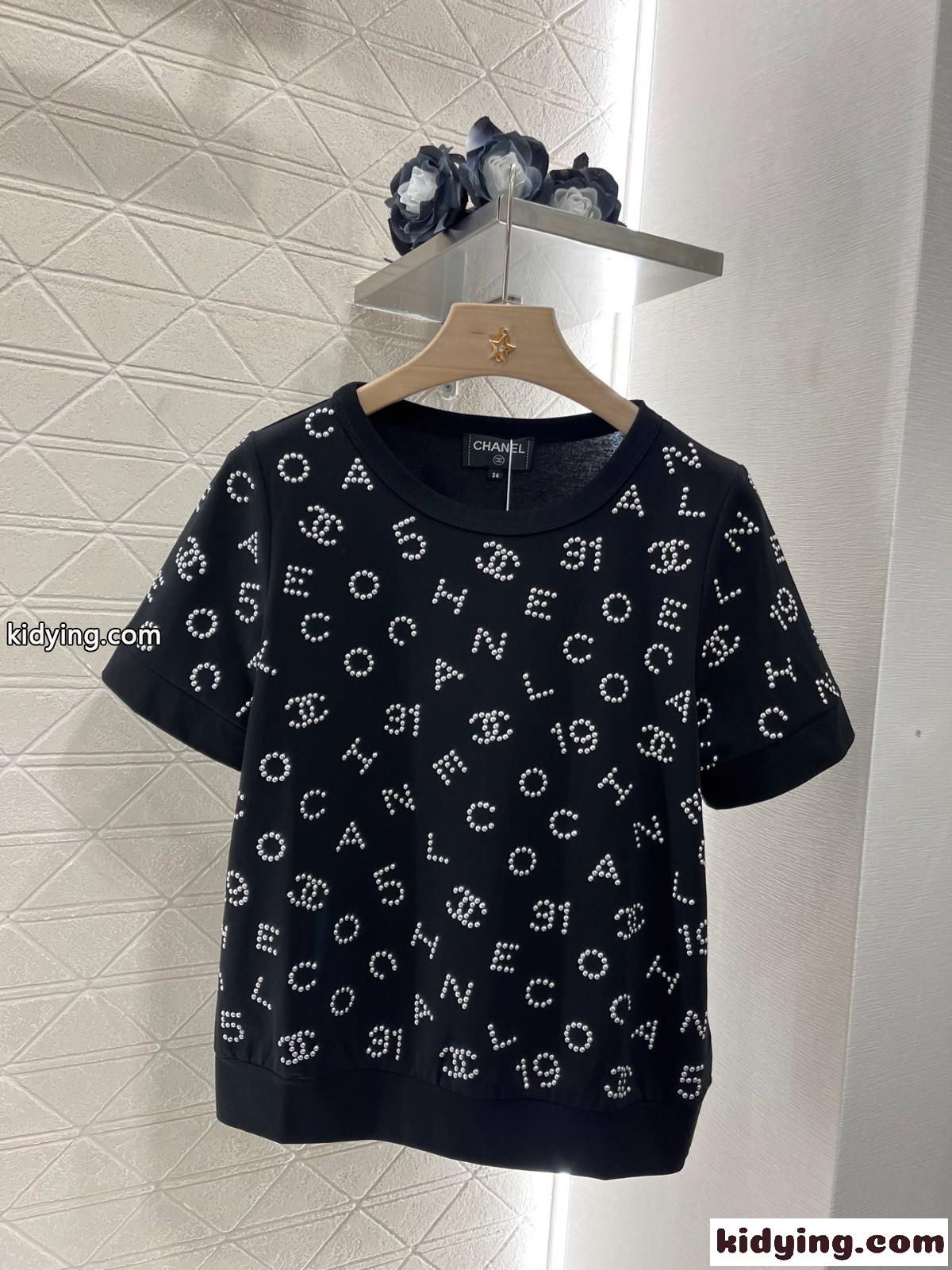 目を惹く ストレッチ コットン 半袖 トップス シャネル Tシャツ コピー ブラック-1