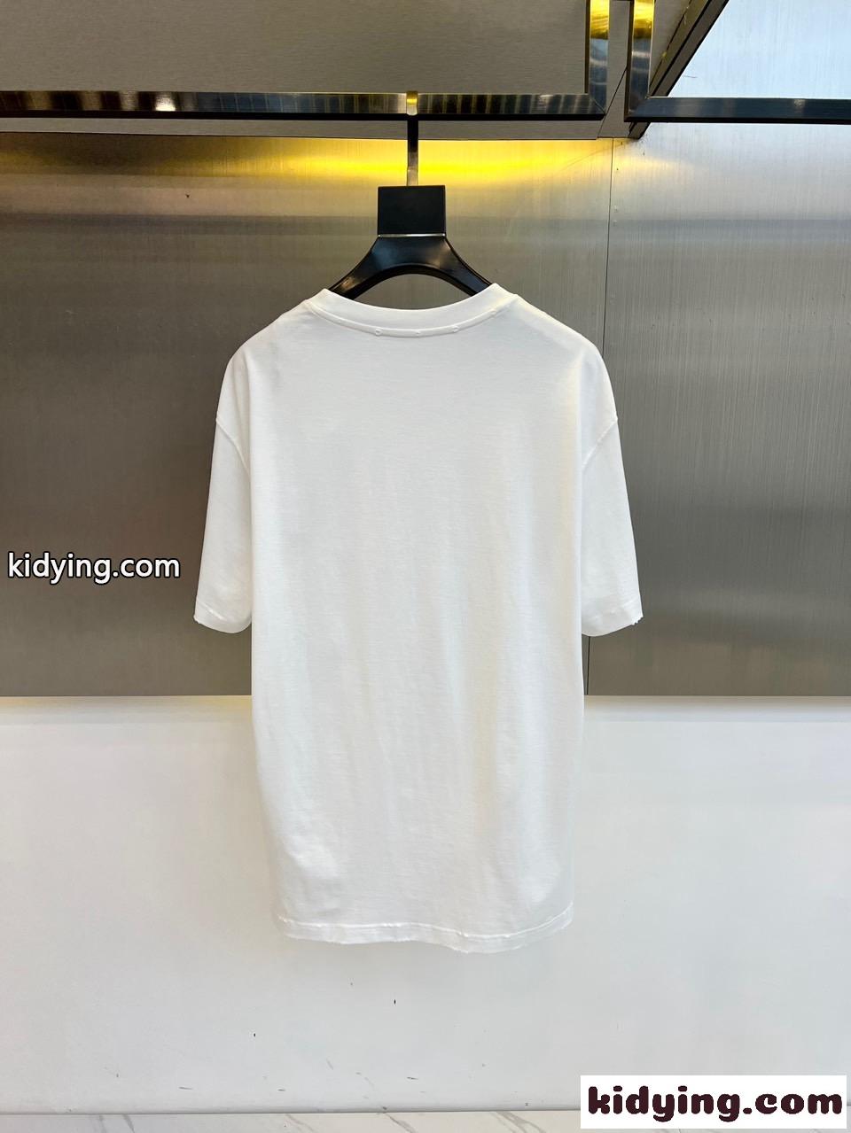 カジュアル ゆったり クルーネック 半袖Tシャツ セリーヌ Tシャツ コピー ホワイト-3