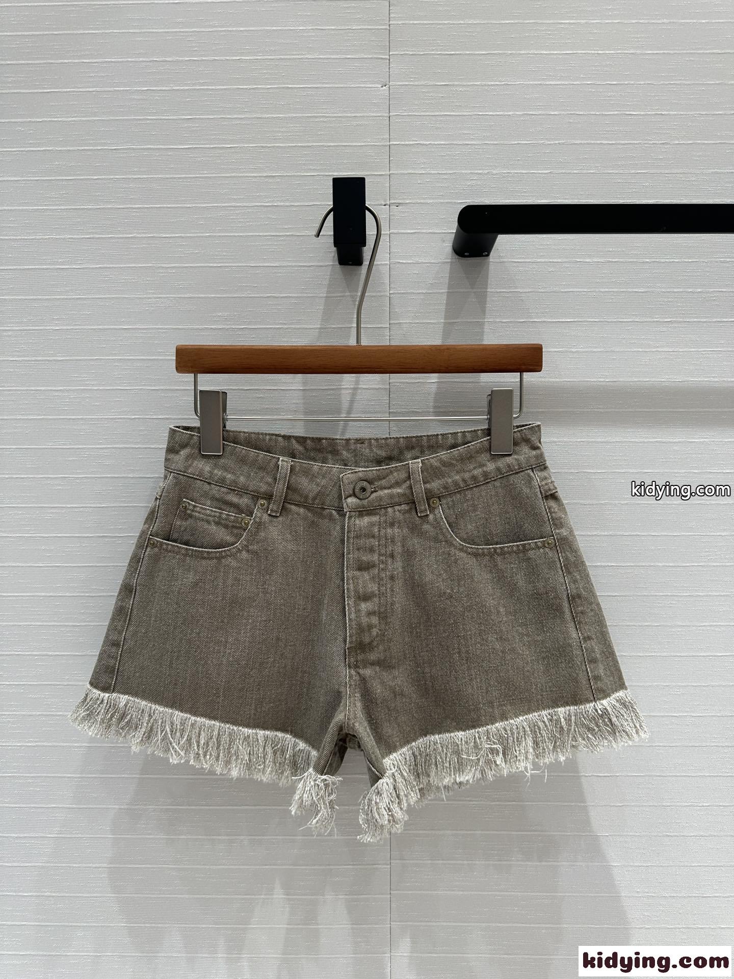 おしゃれ デニム ショーツ ロエベ パンツ コピー レディース ショートパンツ-0