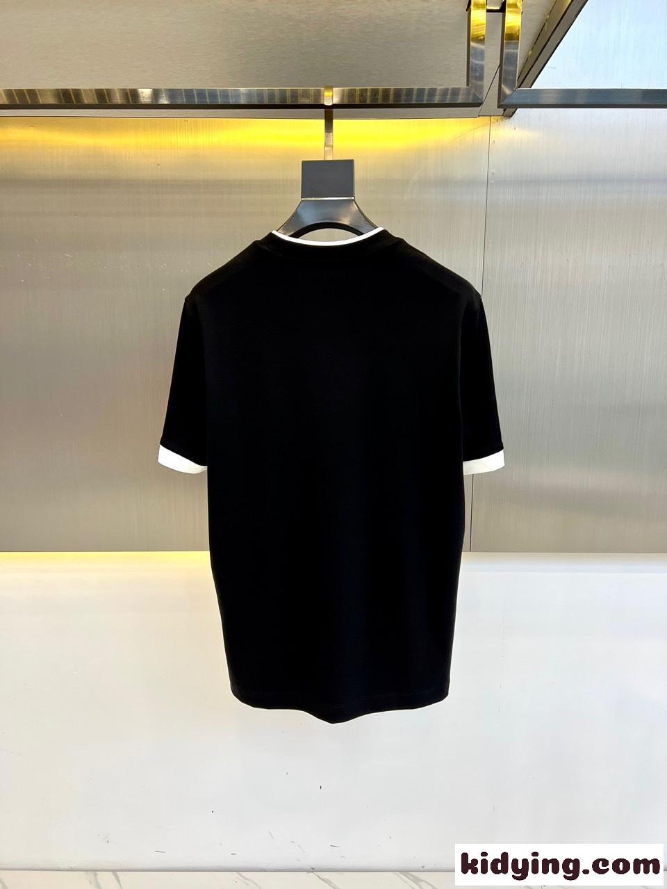 おしゃれ カジュアル コットン クルーネック 半袖Tシャツ プラダ Tシャツ コピー ブラック-4