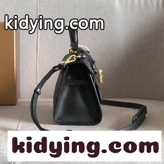 Kellyケリーmini斜めがけバッグはMCMデザインの長い歴史と伝統を表現している エムシーエム カバン コピー-1