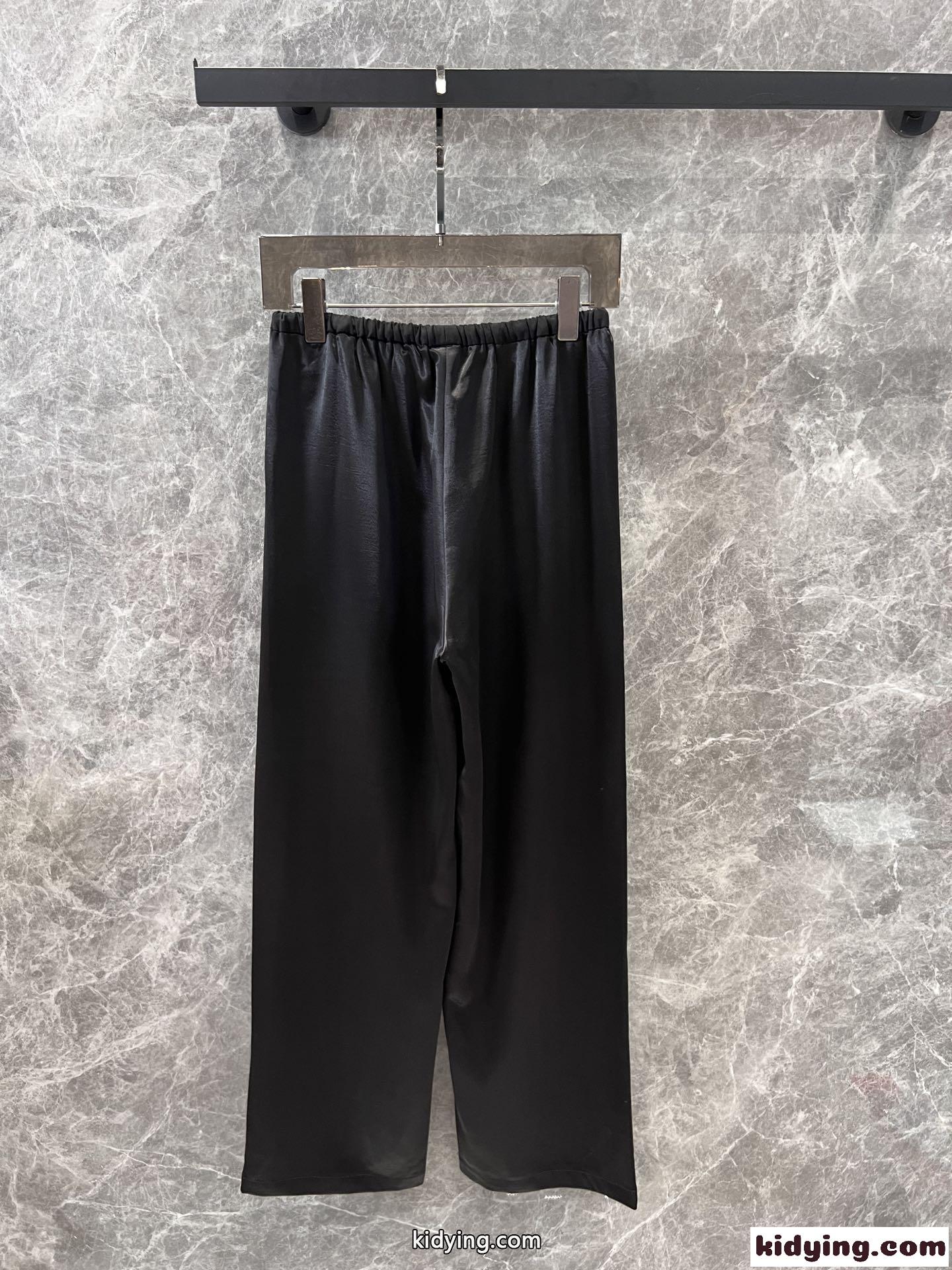 上品 カジュアル ロゴ ロングパンツ アレキサンダーワング パンツ 偽物 ブラック-2
