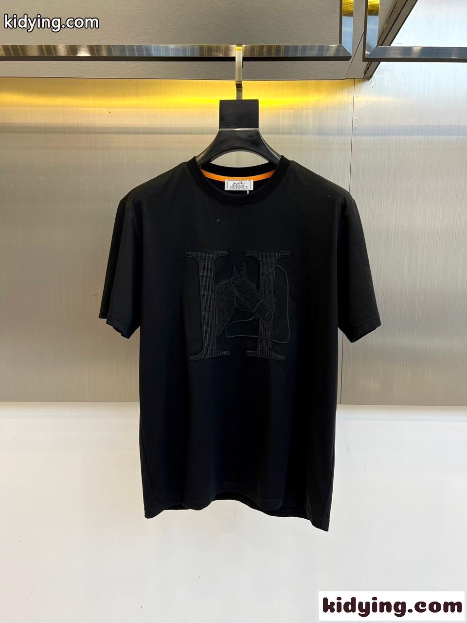 シンプル クルーネック 半袖Tシャツ エルメス Tシャツ 偽物 合わせやすい ブラック-0