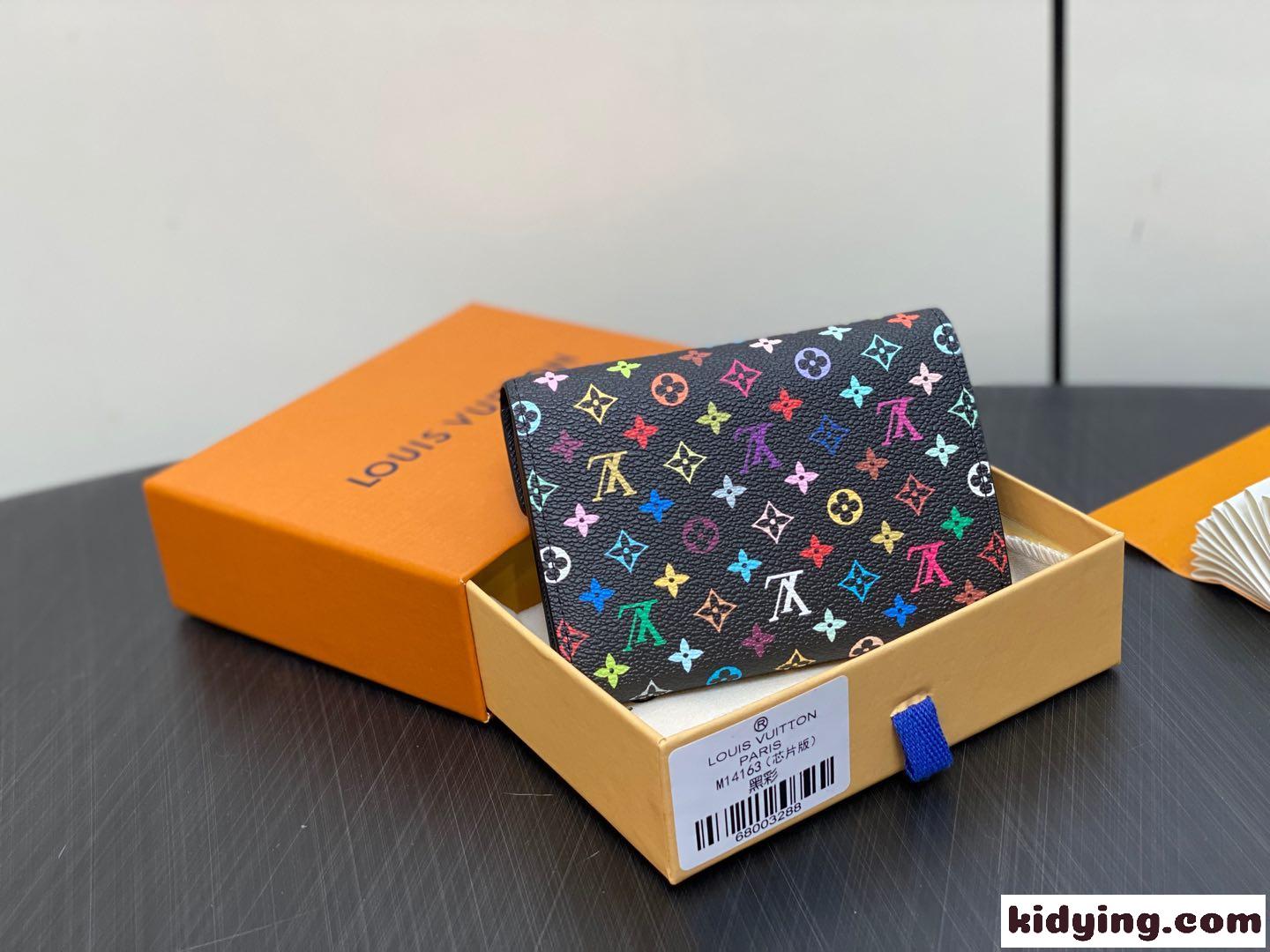M14163 三つ折り財布 LV × TM ポルトフォイユ･ヴィクトリーヌ ルイヴィトン 財布 スーパーコピー ブラック-1