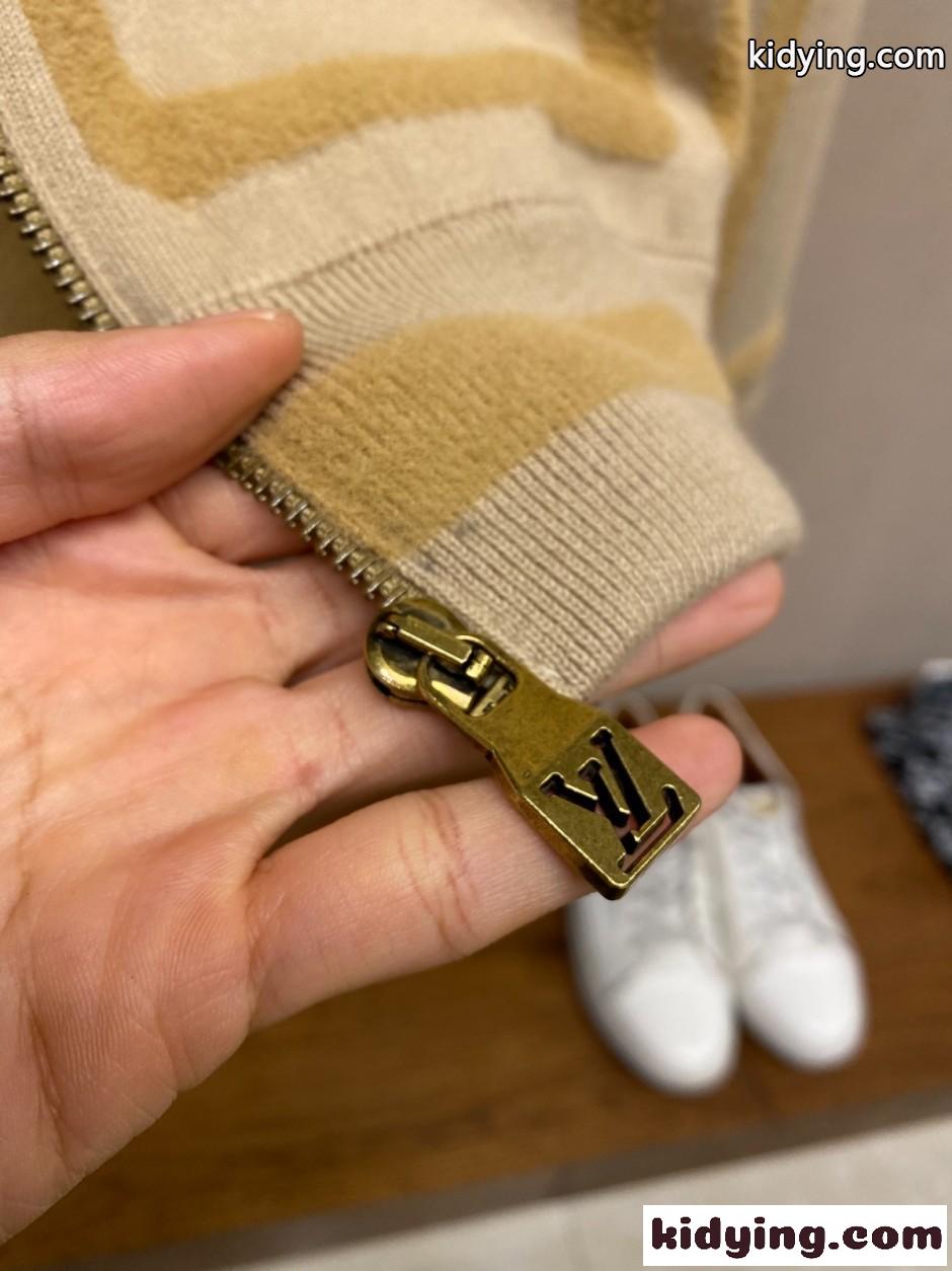上品 カジュアル LV ニット トラックトップ ルイ・ヴィトン ニットウェア コピー-3