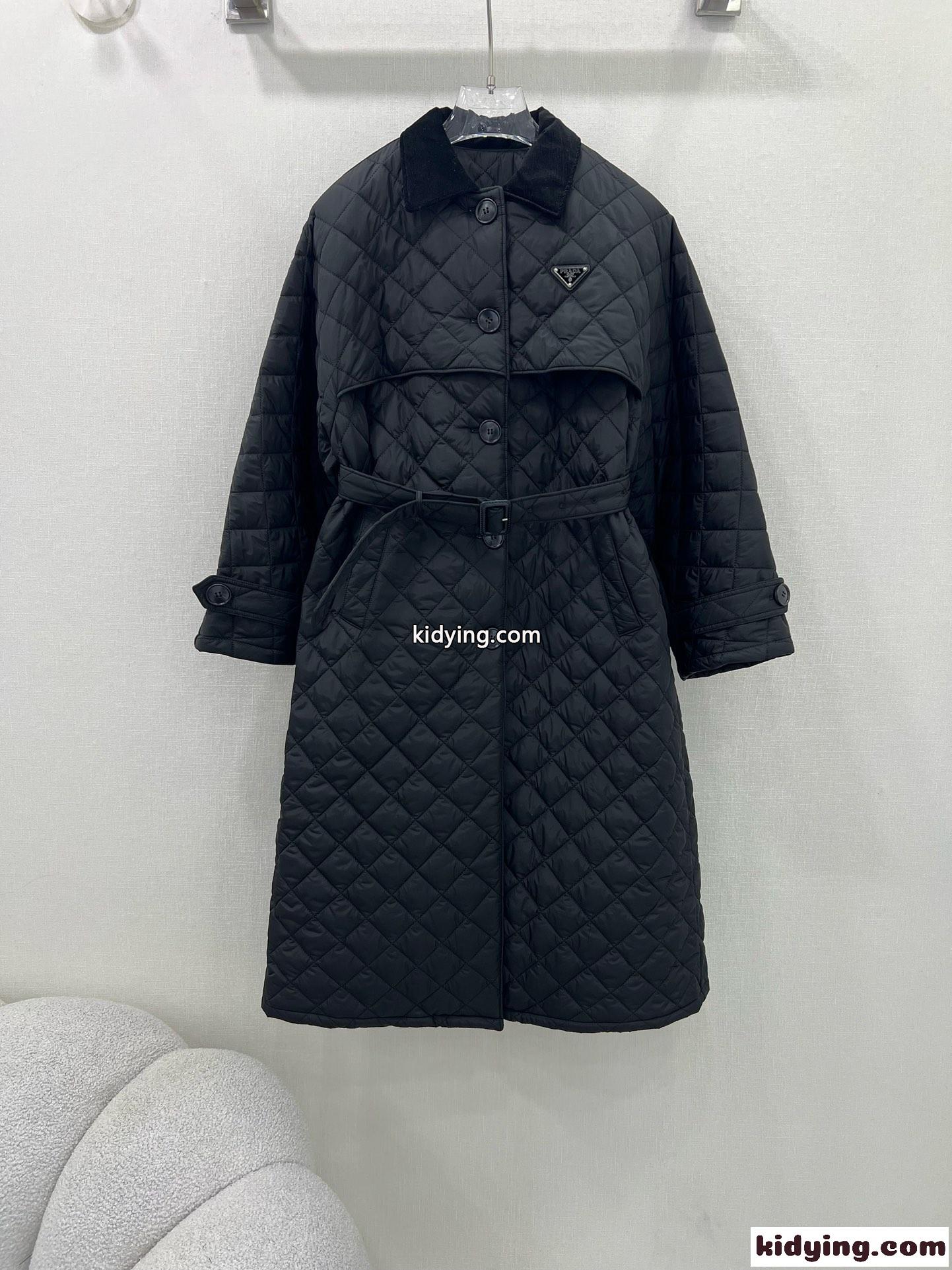 今季のおすすめprada コーデュロイ コートコピー トップス アウター 柔軟 高品質 シンプル ロング ブラック-0