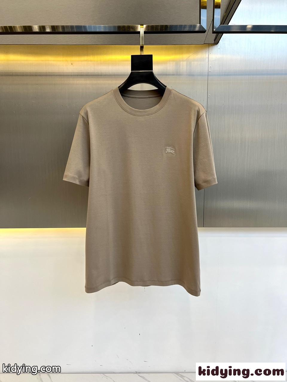 シンプル クルーネック 半袖Tシャツ バーバリー Tシャツ コピー カーキ-0