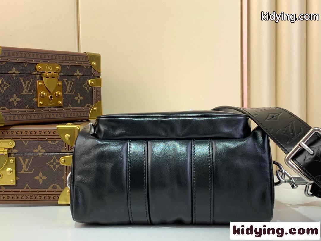 新作*LV*キーポル カーゴ 25 ショルダーバッグ スーパーコピー M13988-3