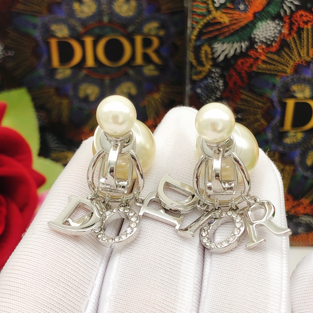 Dior Tribales クリップイヤリング クリスチャン・ディオール ピアス 偽物 シルバー-3