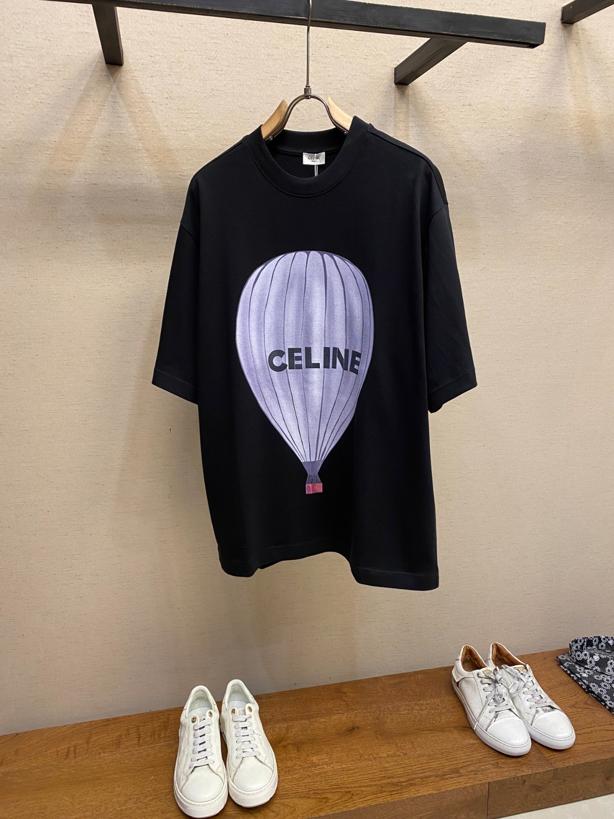 カジュアル ロゴプリント 半袖Tシャツ セリーヌ Tシャツ コピー コットン ブラック-0
