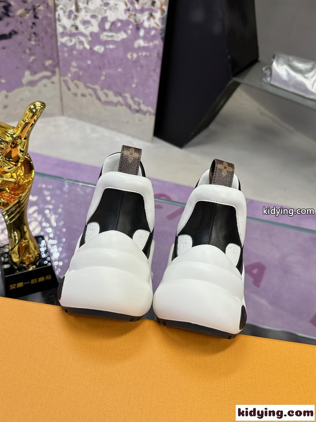 大人気 ルイ・ヴィトン スーパーコピー レディース LV アークライト･ライン スニーカー-1