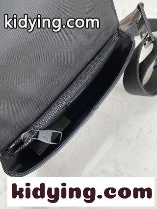 ルイ・ヴィトン バッグ 人気 コピー S Lock Sling手袋にはルイヴィトンの伝統的なハードケースのロックをインスピレーションにした-2
