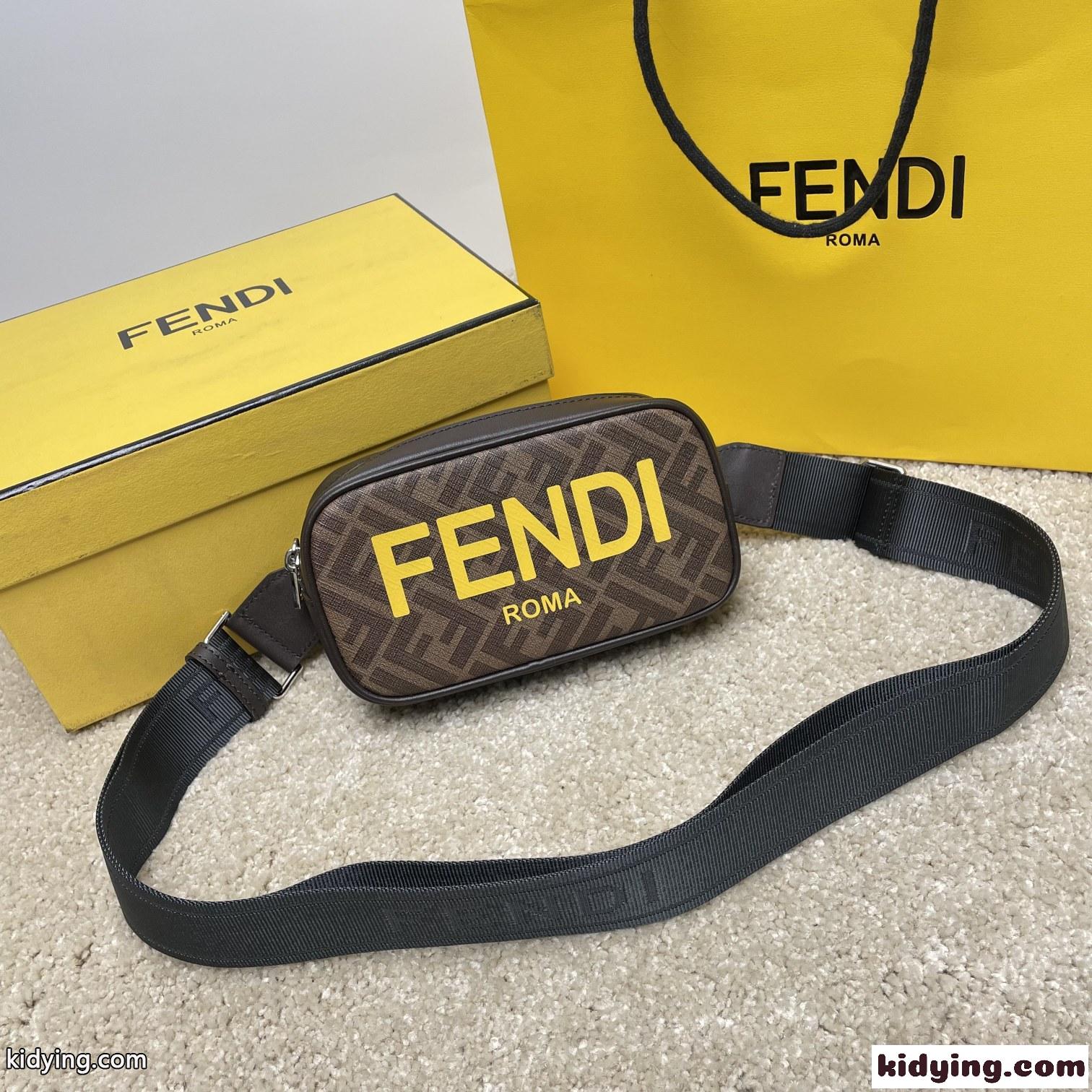 FENDI☆カメラケース スモール バッグ フェンディ バッグ 人気 コピー メンズ ショルダーバッグ-2