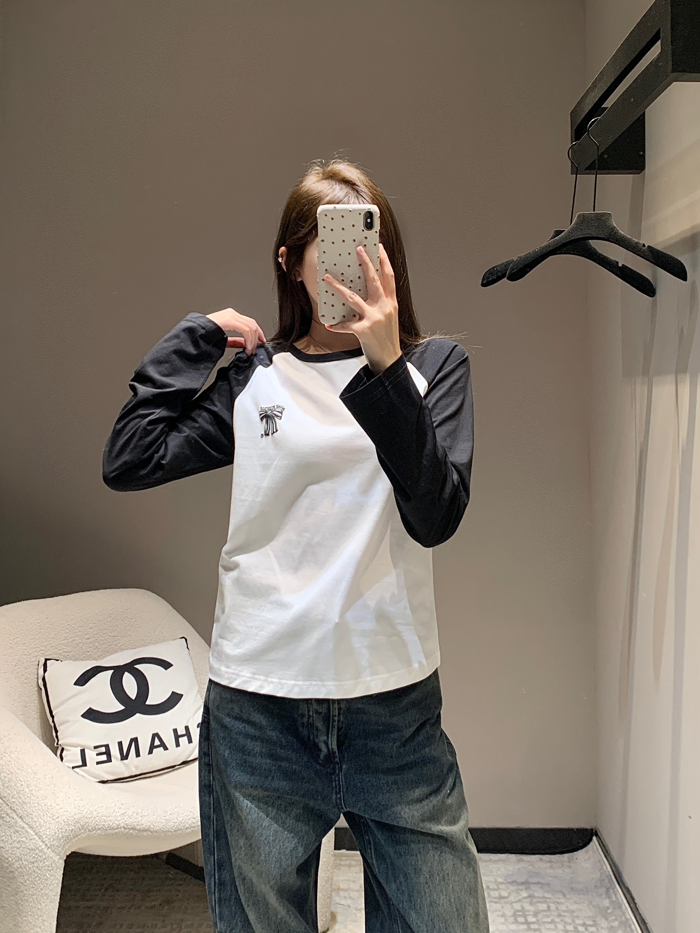 目を引く存在感 ディオールtシャツレディース偽物 保温 暖かい トップス 長袖 柔らかい ホワイト-0