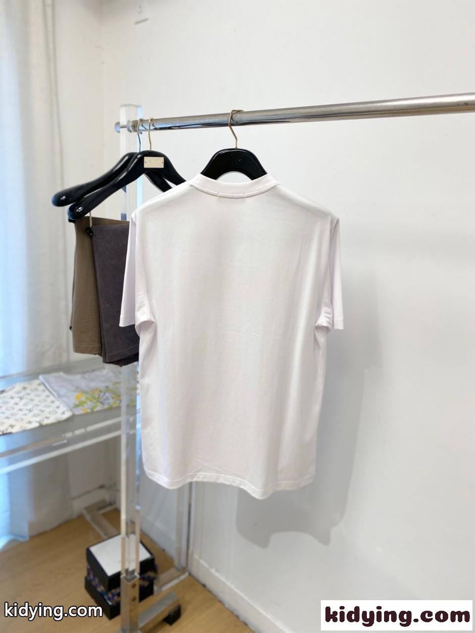 シンプル 合わせやすい クルーネック 半袖Tシャツ モンクレール Tシャツ 偽物 ホワイト-4