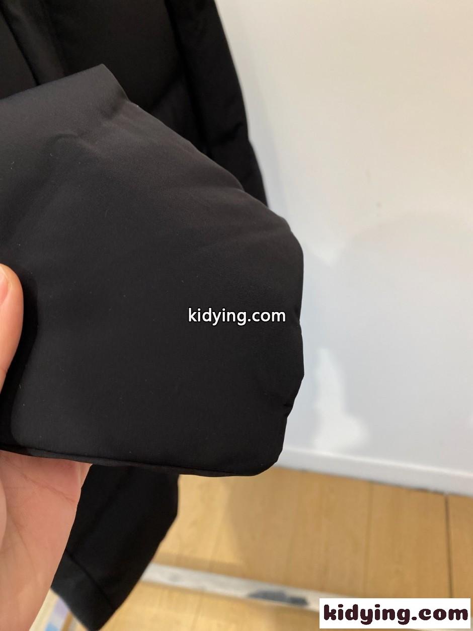 高級感漂う ミドル丈 フード付き ダウンコート エルメネジルド・ゼニア ダウンジャケット 偽物-4
