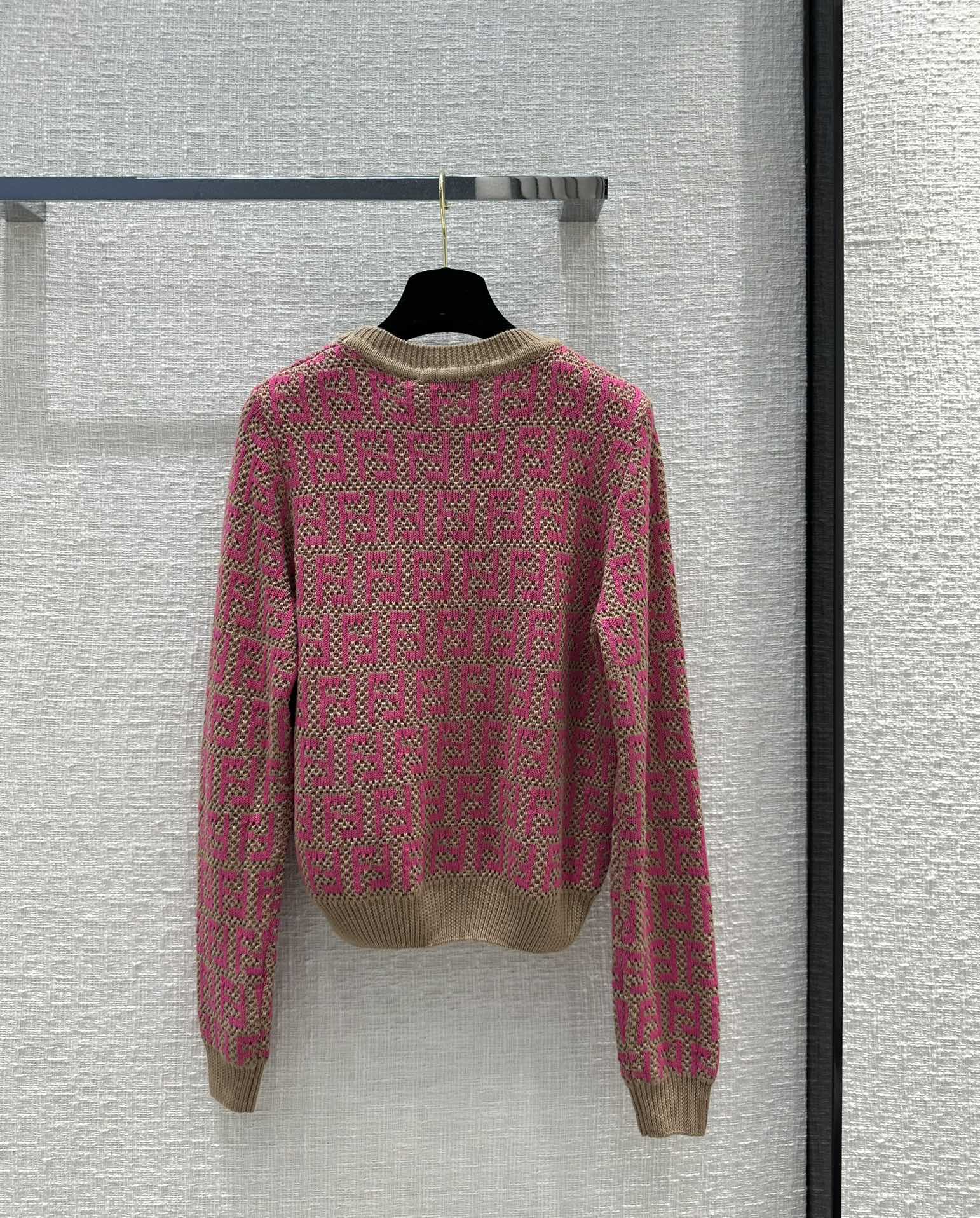 フェンディ セーター コピー 人気 FFジャガード 合わせやすい クルーネック-4