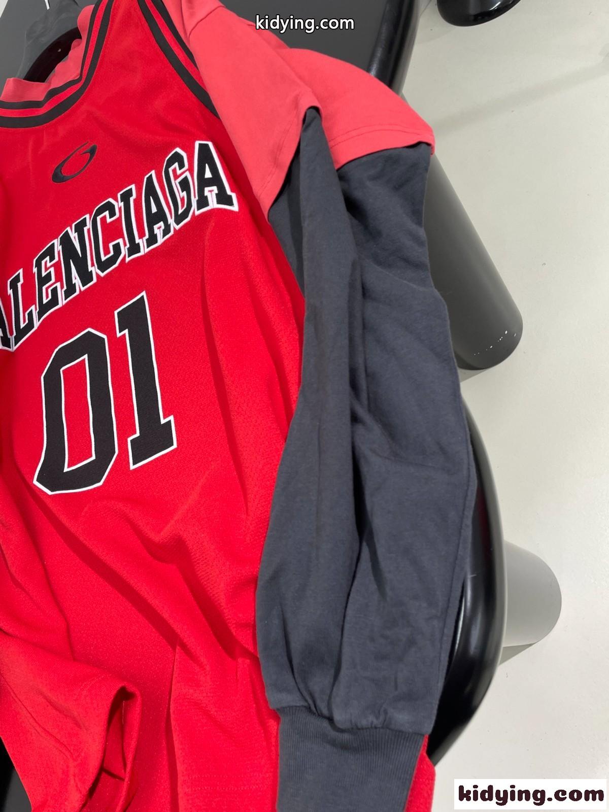 バレンシアガ BASKETBALL SERIES レイヤード ロングスリーブ Tシャツ コピー レッド-4
