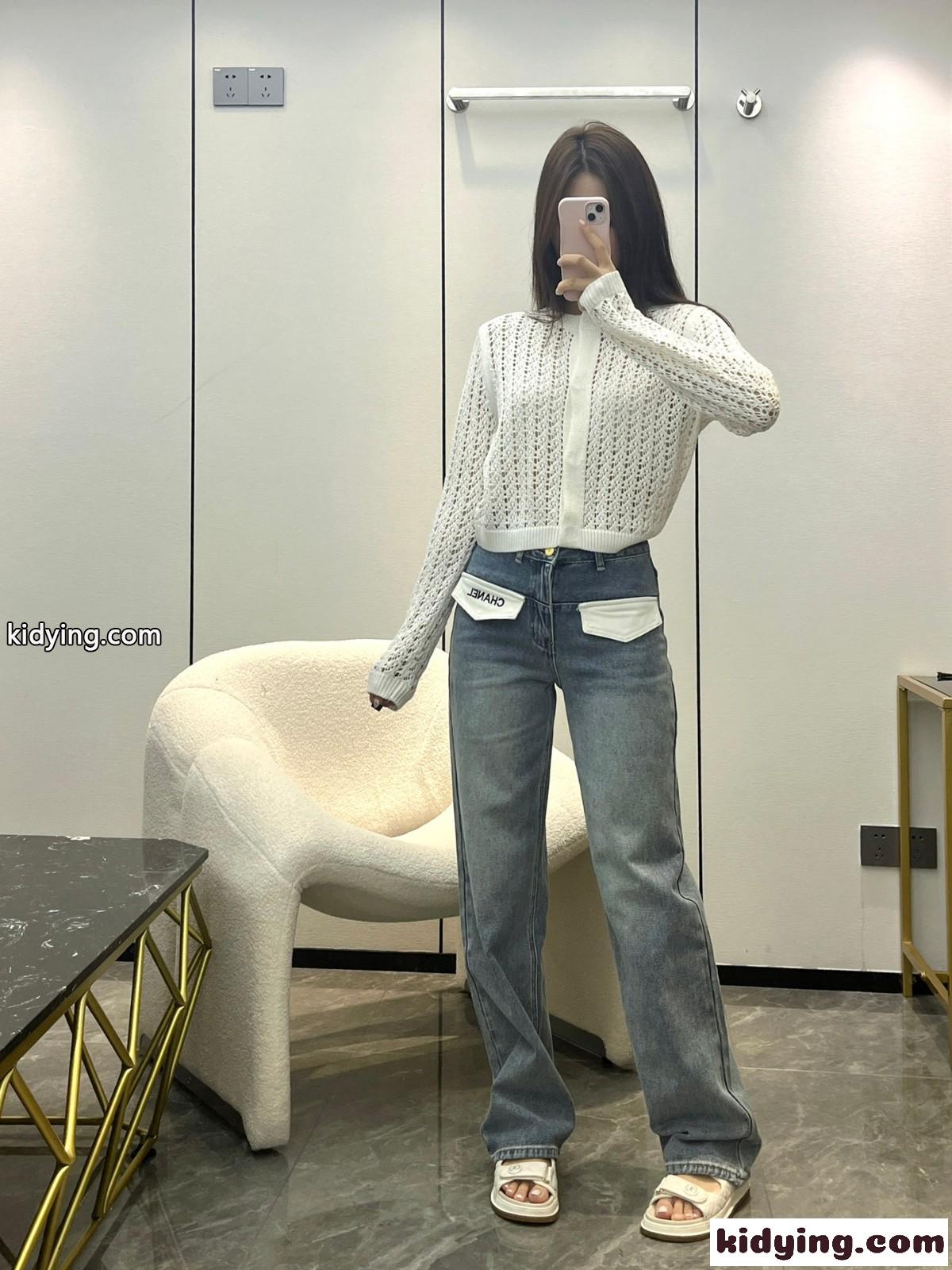 LV バイ・ザ・プール クロシェニットクロップドカーディガン ルイ・ヴィトン カーディガン コピー ホワイト-4