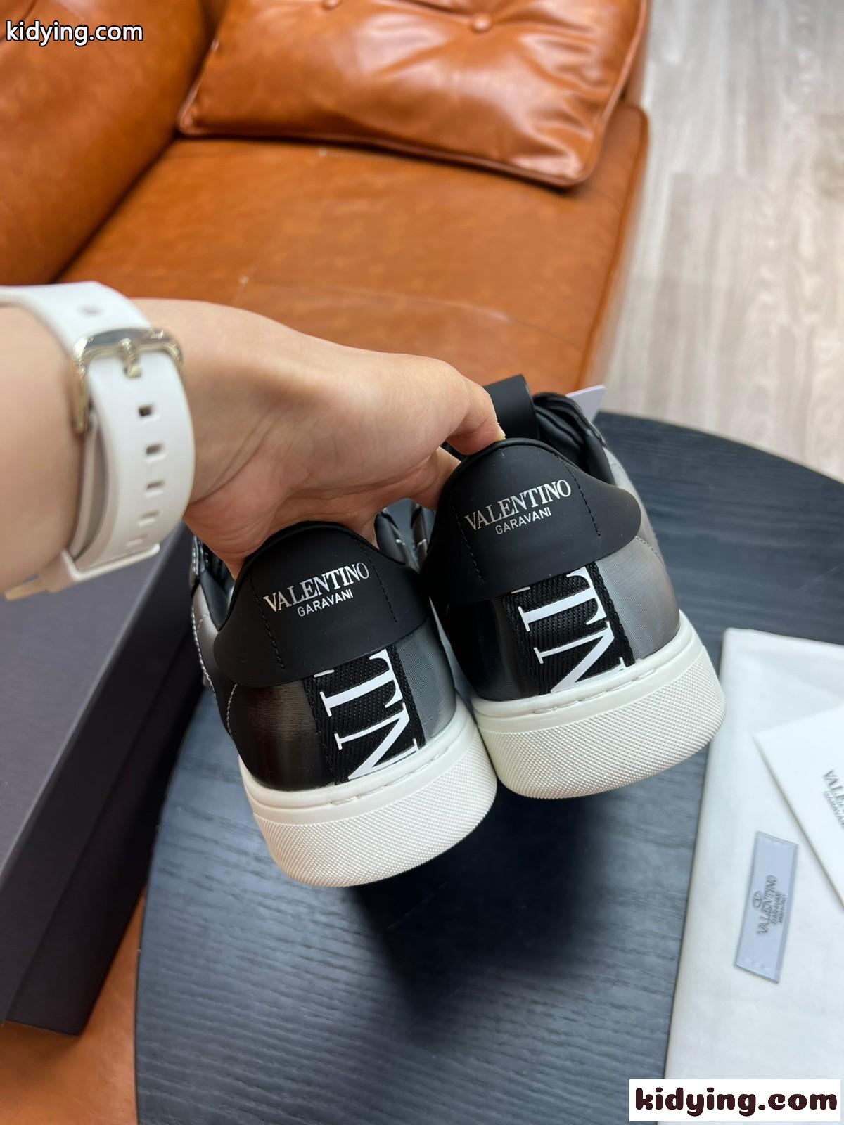 カジュアル 人気 ヴァレンティノ VLTN メッシュ＆レザー ロートップ スニーカー コピー メンズシューズ-0