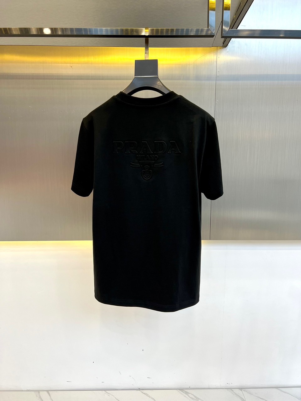 プラダ Tシャツ コピー カジュアル ロゴ入り クルーネック 半袖Tシャツ ブラック-3