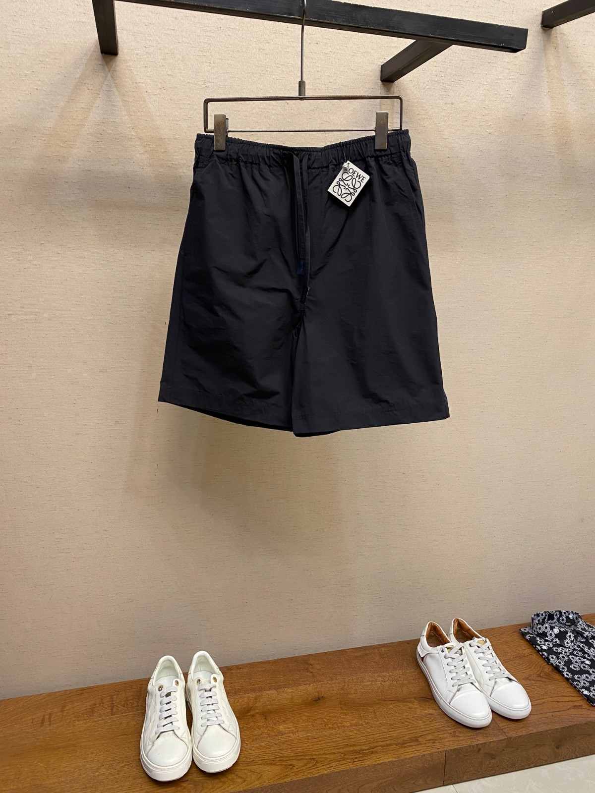 シンプル 合わせやすい ショートパンツ ロエベ パンツ 偽物 メンズ-1