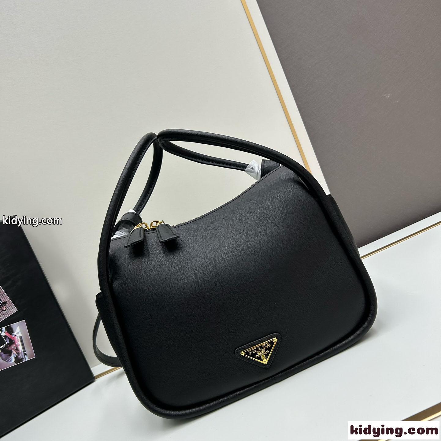 上品 カジュアル レザー ハンドバッグ プラダ バッグ コピー ブラック-2