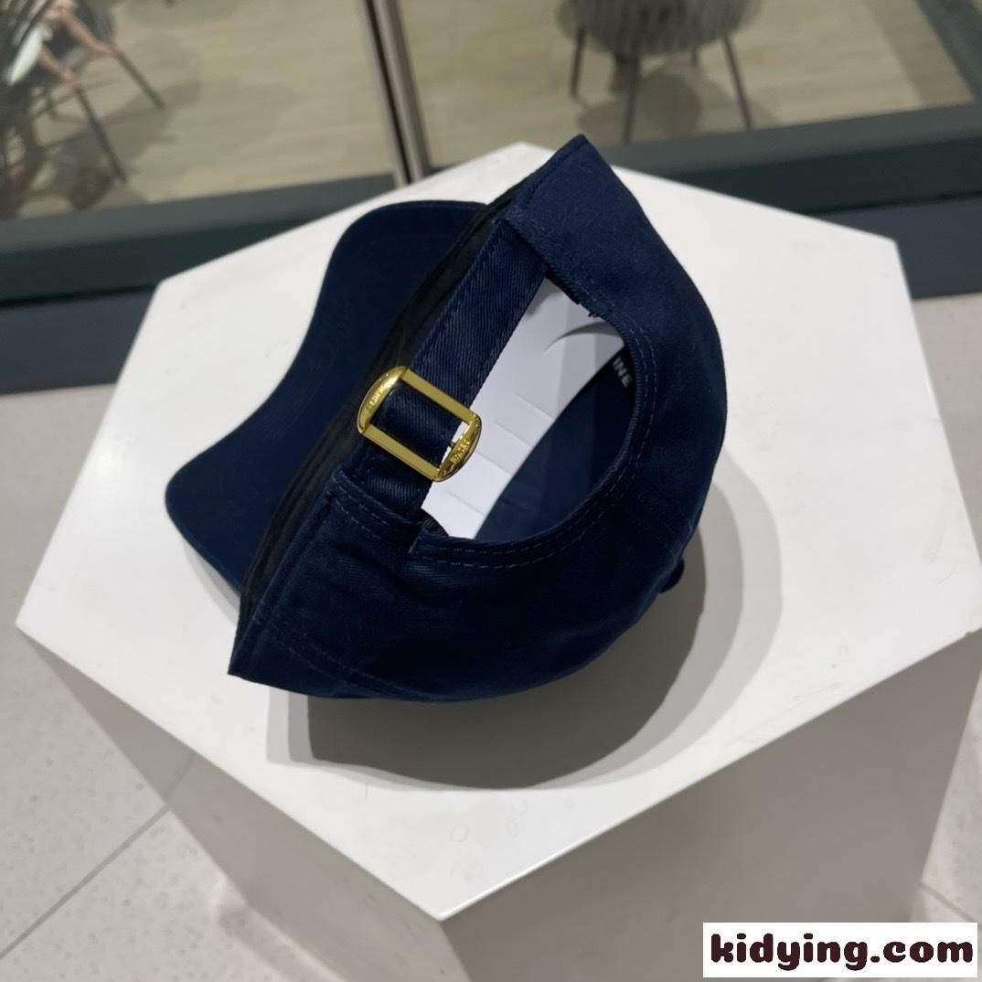 定番 ユニセックス ロゴ刺繍 セリーヌ キャップ コピー ネイビー-3